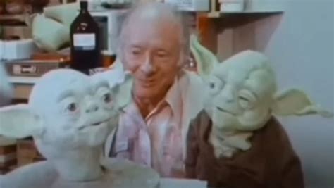 Vintage Interview Shows Off the Early Yoda Puppet - Nerdist