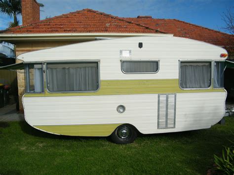 Australian Vintage Quest Caravan eBay | Vintage caravans, Vintage camping, Vintage camper