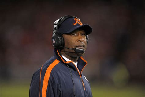 Texans interview Lovie Smith for head coach, according to report ...