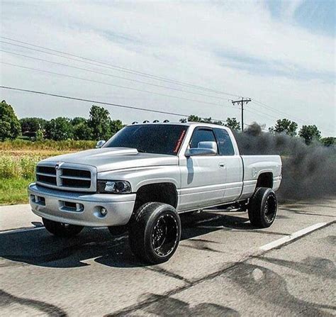 Dream 2nd gen Dodge 2500 Cummins, 2nd Gen Cummins, Cummins Diesel Trucks, Dodge Diesel, Lowered ...