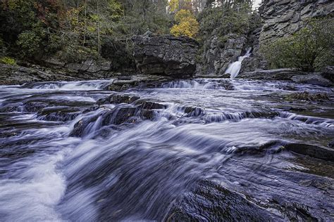 Plunge Basin Linville Falls Photograph by Ken Barrett - Fine Art America