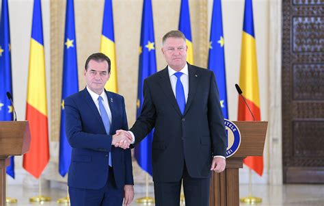 Romania's president and PM agree on early elections | Romania Insider