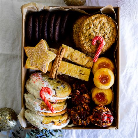 Christmas Cookie Box 2021 - Simply Delicious