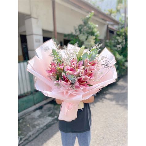 Jual FRESH LILY BOUQUET LARGE SIZE - BOUQUET BUNGA LILY BUNGA ASLI ...