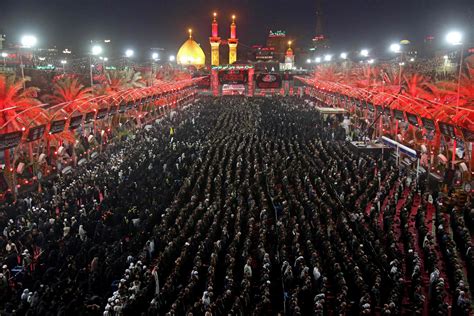 Shiite Muslims commemorate Ashura Day | Daily Sabah