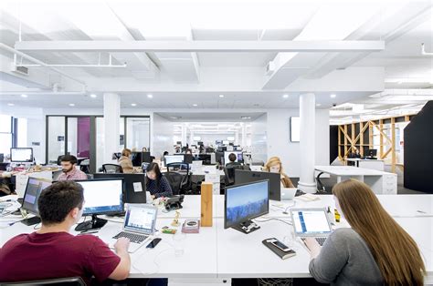 How to design workspaces that spur collaboration - American Press Institute