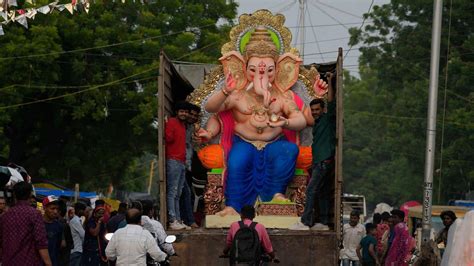 Ganesh Chaturthi celebrations allowed at Hubballi Idgah: Karnataka HC | Today News