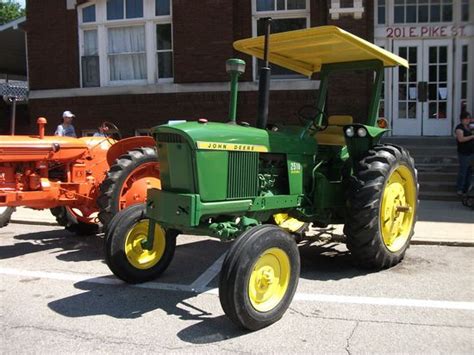 Deere 2510: Specs, Engine, Transmission, Dimensions