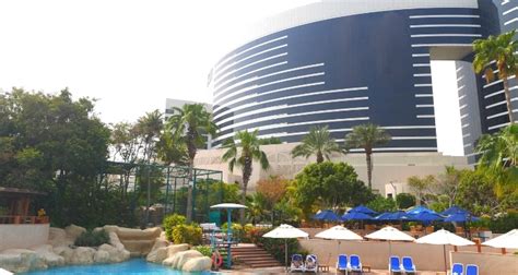 Family stopover in Dubai? Why you'll love Grand Hyatt Dubai • Our Globetrotters