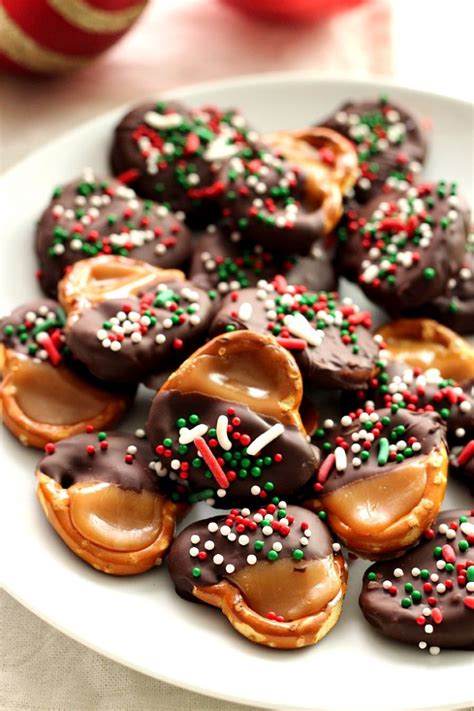 How to make caramel pretzel bites. | Christmas desserts, Chocolate ...