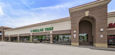 Retail Space for Lease in Amherst, NY | University Plaza | PECO