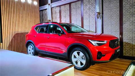 Volvo XC40 B4 Ultimate launched — Now in Pictures - CarWale