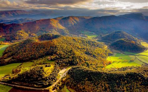 Sendero de los Volcanes en La Garrotxa - Zapatillas Senderismo