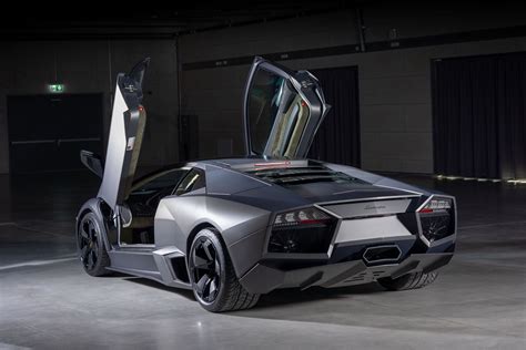 Here's Your Chance to Own a Virtually Brand-New Lamborghini Reventón ...