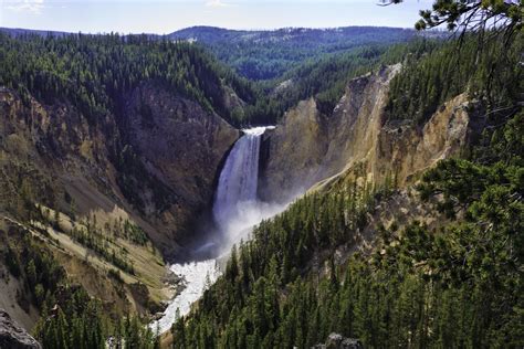 10 Things You May Not Know About Yellowstone National Park - History Lists