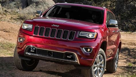 Fiat Chrysler recalls 1.1M cars, SUVs after 41 injuries