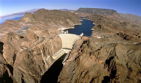 Hoover Hydroelectric Dam, Colorado River, Usa Photograph by David Parker