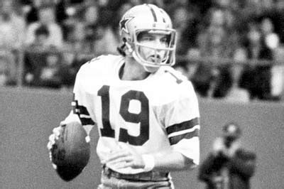 Today in Pro Football History: 1974: Clint Longley Rallies Cowboys Past Redskins