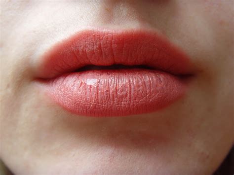 Easy to Apply Chapped Lip Treatment at Home