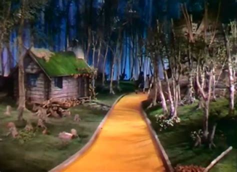 The Myth of the Hanging in 'The Wizard of Oz'