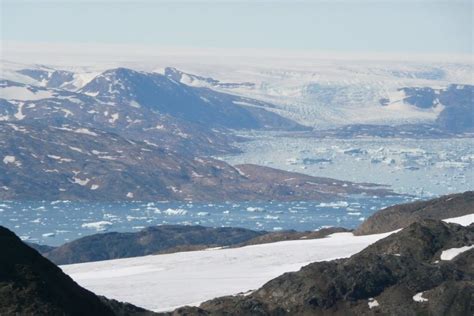 Scientists Underestimating Greenland Ice Sheet Melt- Study - Earth.Org Kids