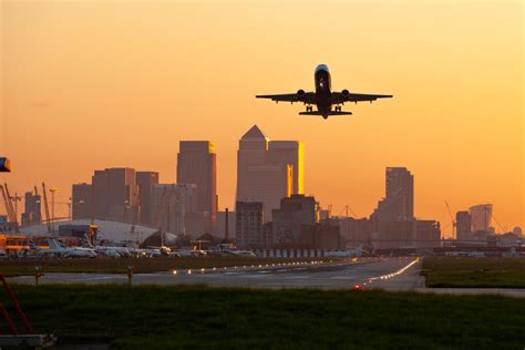 London City Airport surpasses 1 million passengers after bumper May | LaptrinhX / News