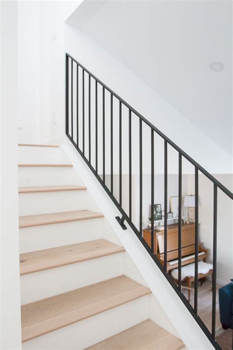 Modern Metal Railings + A Sleek Staircase Design | Stair railing design ...