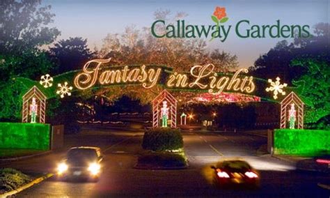 AN OLD FASHIONED CALLAWAY GARDENS CHRISTMAS "A FANTASY IN LIGHTS" - Mogul