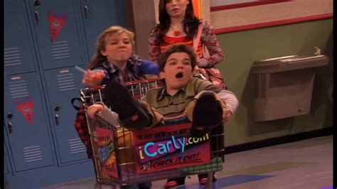 Icarly's Intro remastered - YouTube