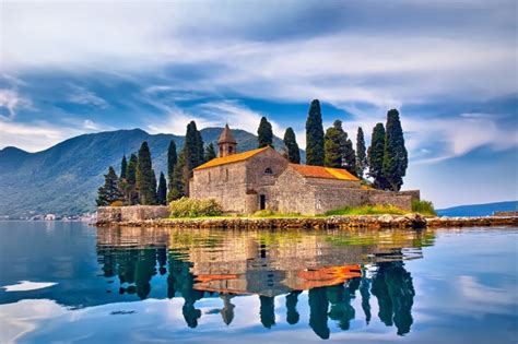 Enjoy at the Captivating Country of Montenegro - Country Holidays Inn and Suites