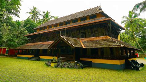 Kerala’s Tharavads: A Peek Into The Past Kerala Traditional House ...