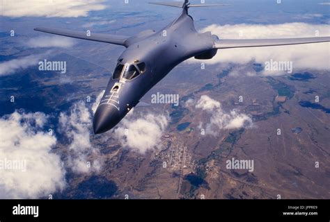 A supersonic U.S. Air Force Lancer B-1 bomber in flight Stock Photo - Alamy