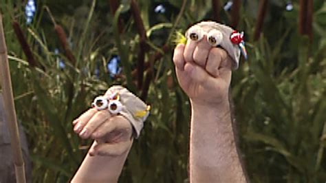 Watch Oobi Season 1 Episode 26: Fishing/Superheroes - Full show on ...