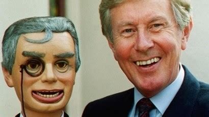 Raise your gottles of geer forthe World’s Greatest Ventriloquist ...