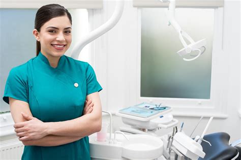 How to Become a Dental Assistant: Your Complete Guide