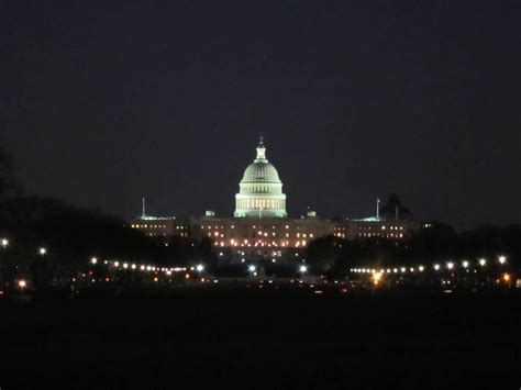 US Capitol Building at NIght – Trek With Us