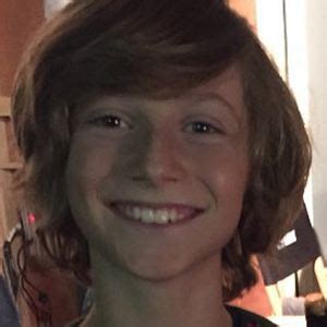 Steele Stebbins - Age, Family, Bio | Famous Birthdays