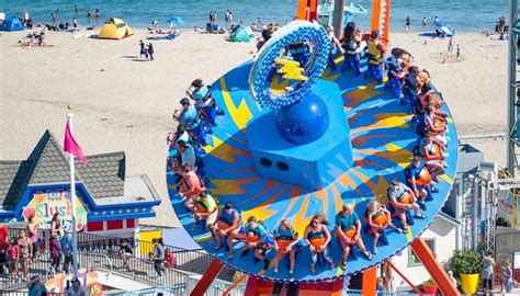 Santa Cruz Beach Boardwalk 2017 neu mit zwei Thrill-Rides