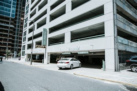 Philadelphia Gateway Parking Garage | The Philadelphia Parking Authority