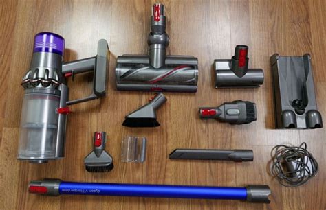 Dyson V11 Review — Torque Drive vs. Animal vs. Outsize