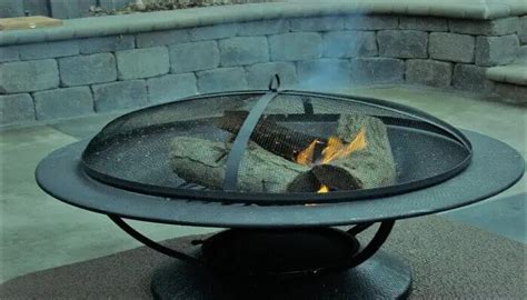 How to Make a Fire Pit Screen? Preventing Sparks and Embers