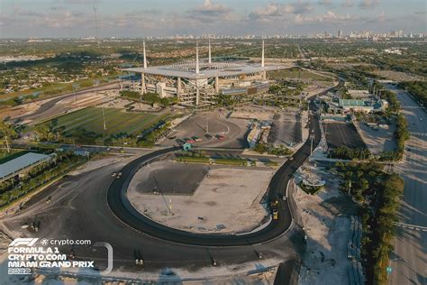 Exciting racing “first & foremost” in Miami F1 track design