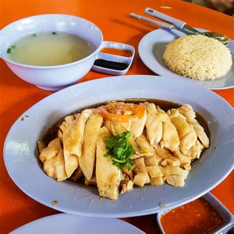 15 Best Chicken Rice in Singapore You Can Find