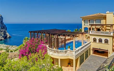 Mediterranean Villa With Stunning Sea Views In Palma De Mallorca, Spain For Sale (10484055)