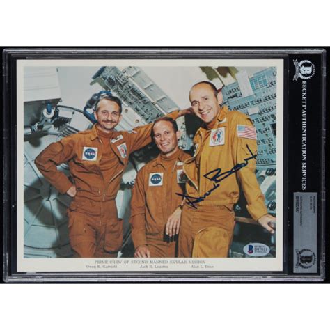 Alan Bean Signed 8x10 Photo (BGS Encapsulated) | Pristine Auction