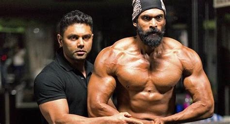 Rana Daggubati's New Look from 'Baahubali 2' Hindi Movie, Music Reviews and News