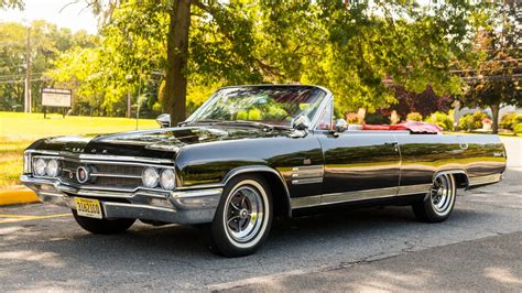 1964 Buick Wildcat Convertible 4-Speed VIN: 6K1028509 - CLASSIC.COM