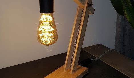 Lampe design par Antoineqtn sur L'Air du Bois