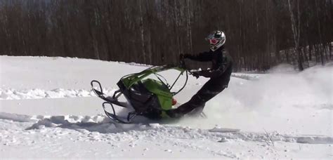 Jetsnow—the Future of Snowmobiling?