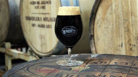 5 Best Rum Barrel-Aged Beers To Enjoy Right Now - The Manual